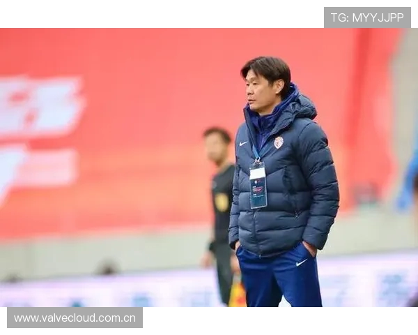 李霄鹏称队员训练积极努力客战国安目标是在比赛中展现球队风貌